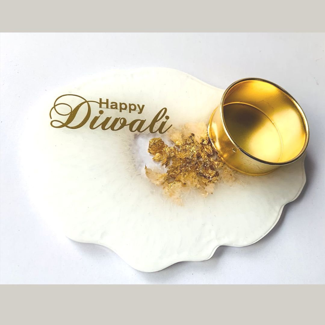 Resin art diya - white